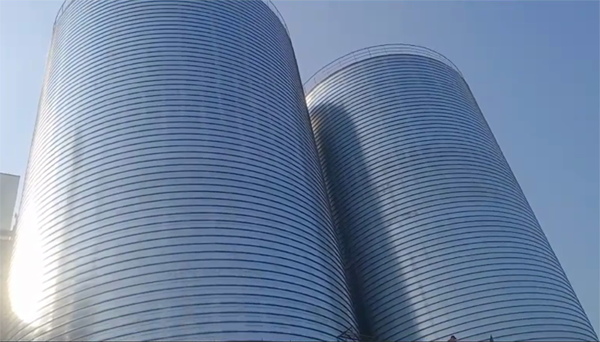 唐山2座混凝土高架卷板仓